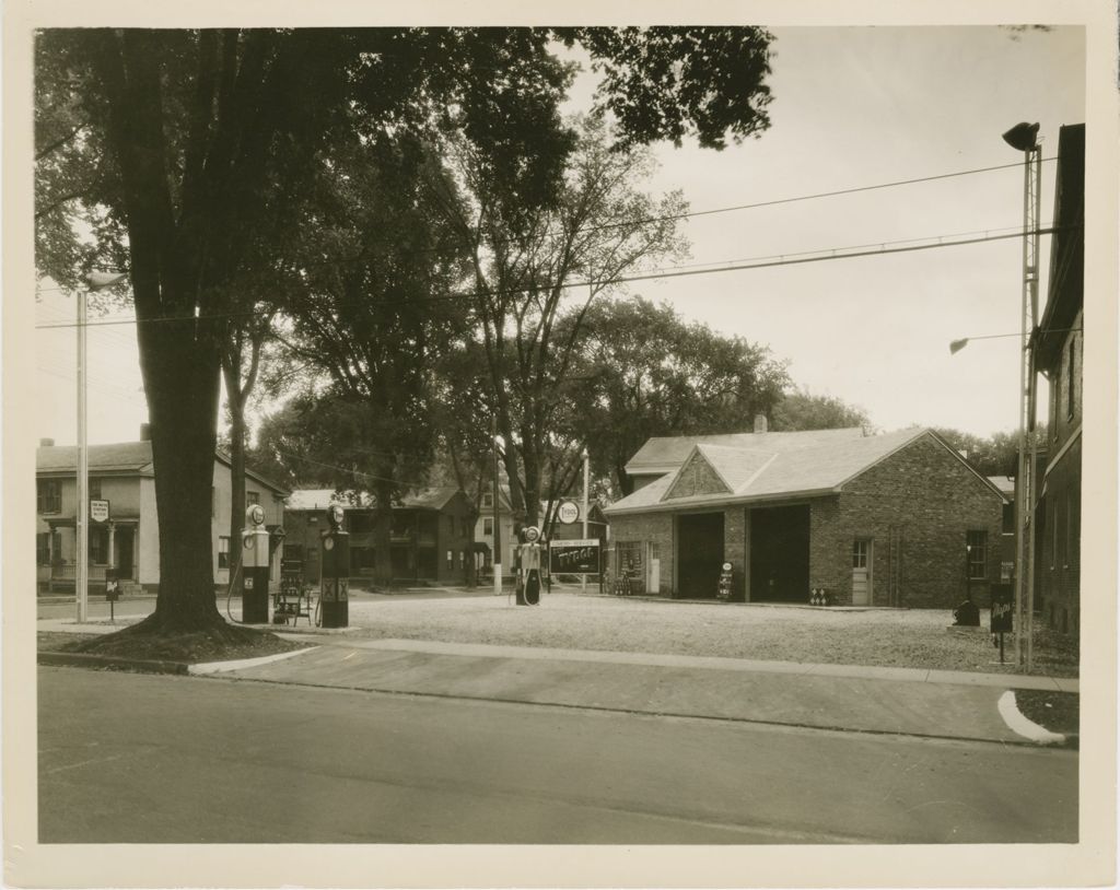 Miniature of Gas Stations