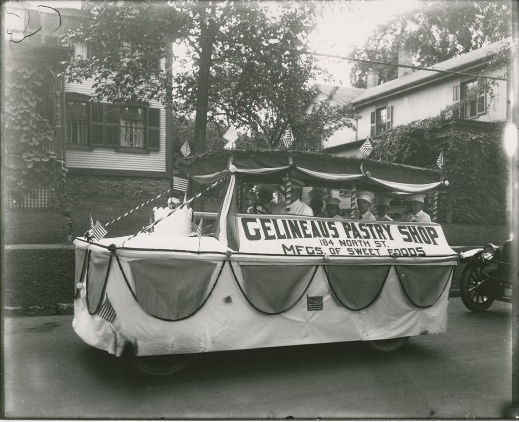 Miniature of Parades