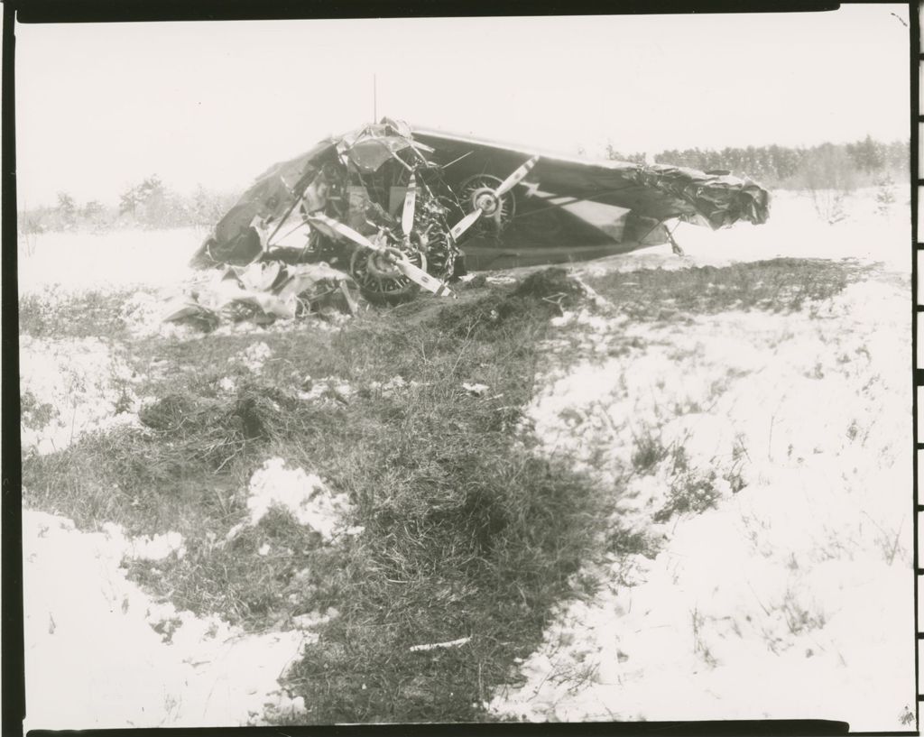 Miniature of Airplane Crashes