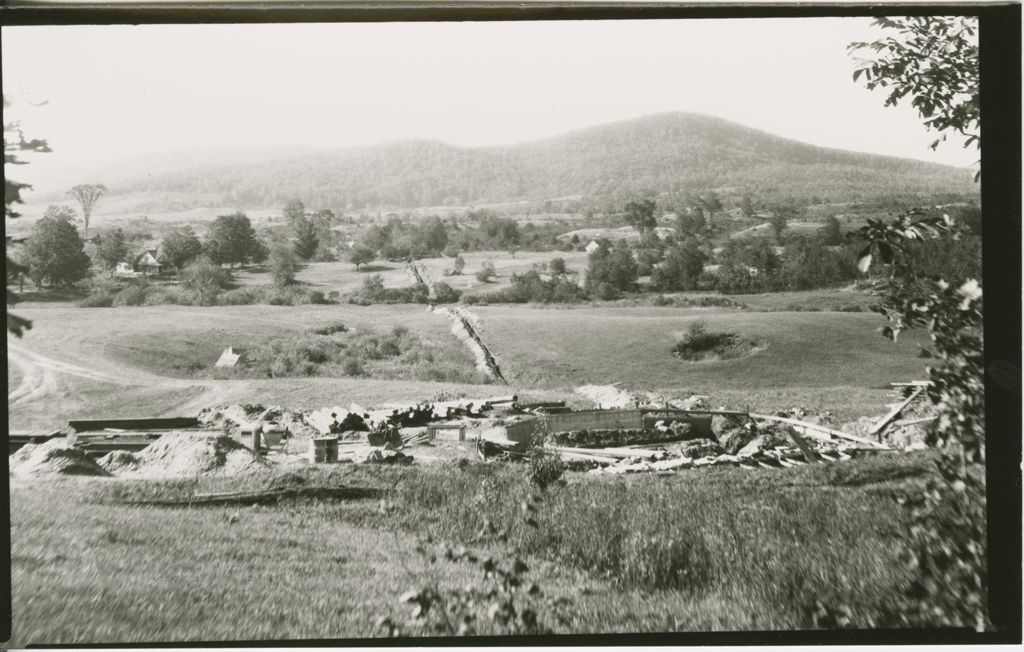 Miniature of Construction Sites