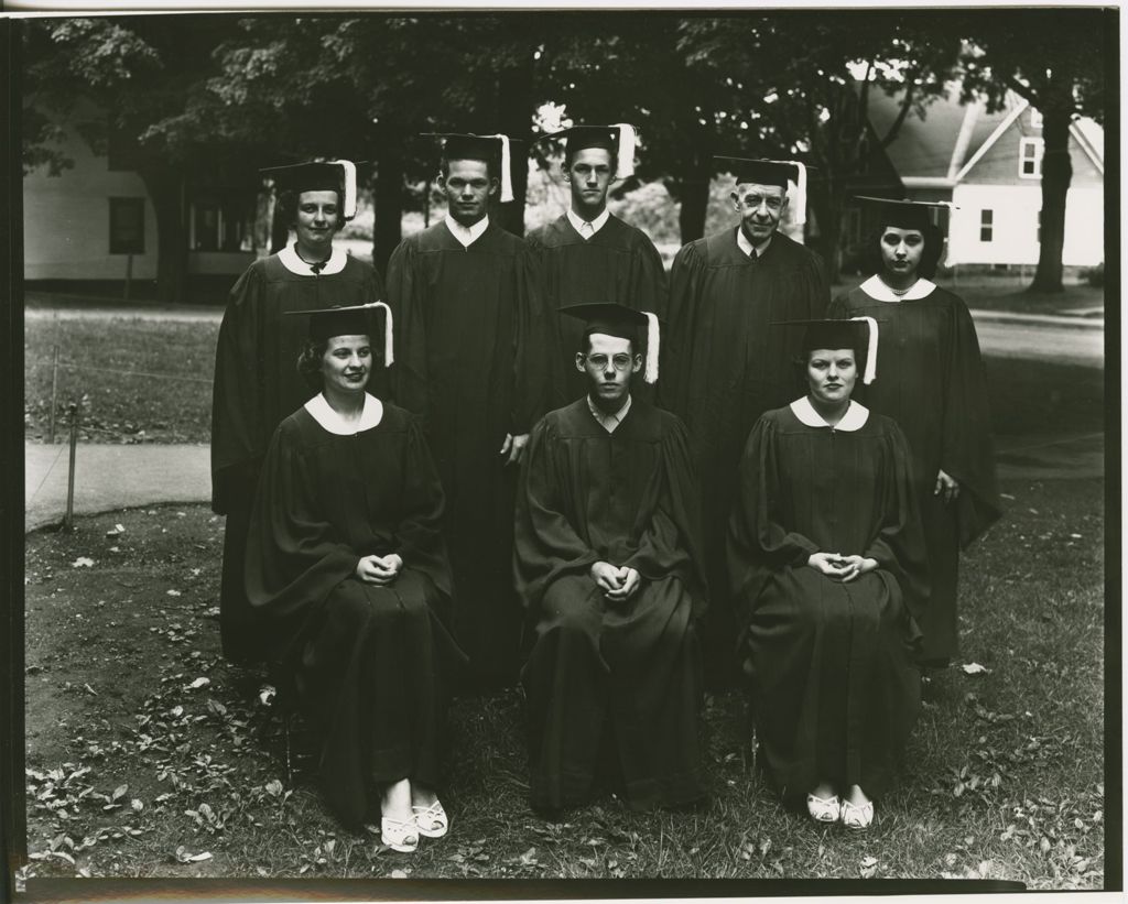 Miniature of Graduations - Unidentified