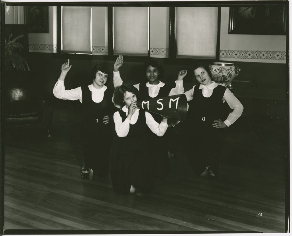 Miniature of Mount St. Mary's Academy - Cheerleaders