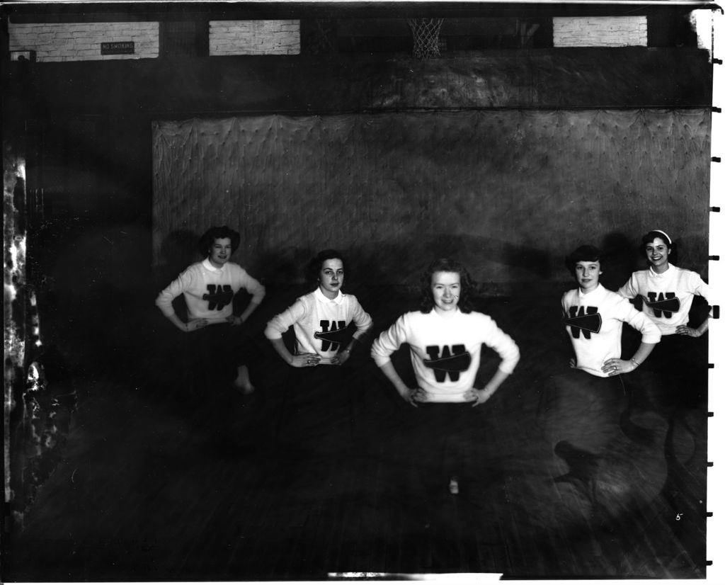 Miniature of Winooski High School - Cheerleaders