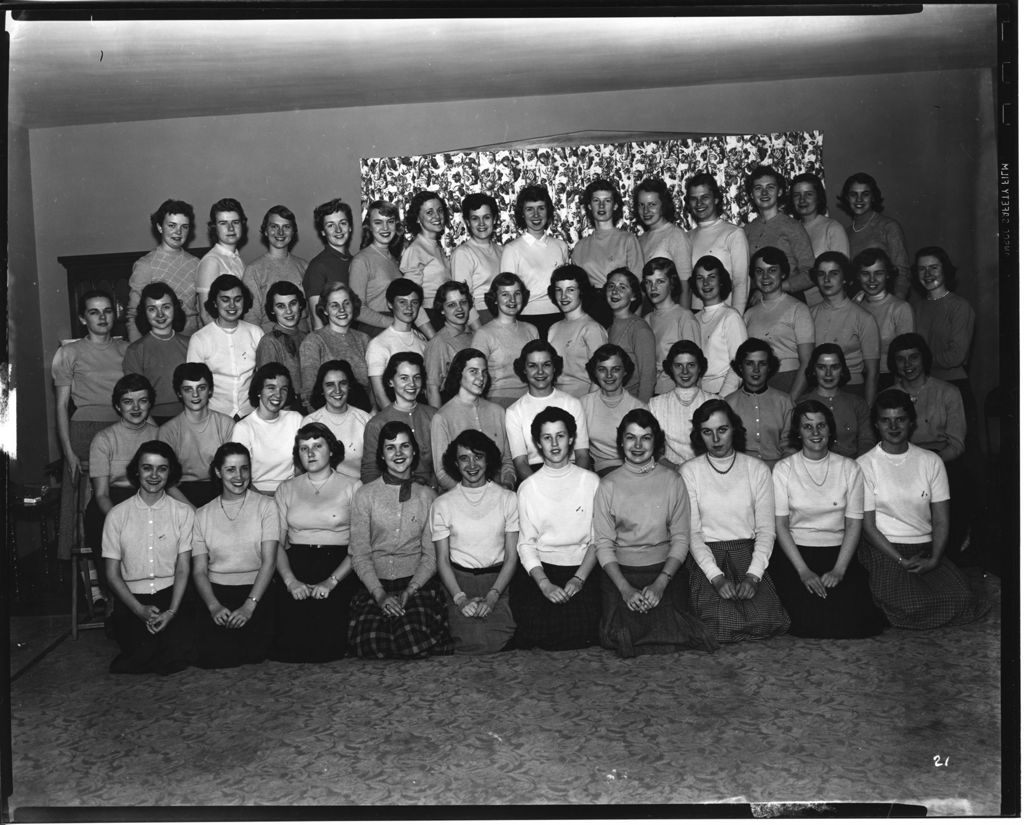 Miniature of UVM Sororities - Pi Beta Phi