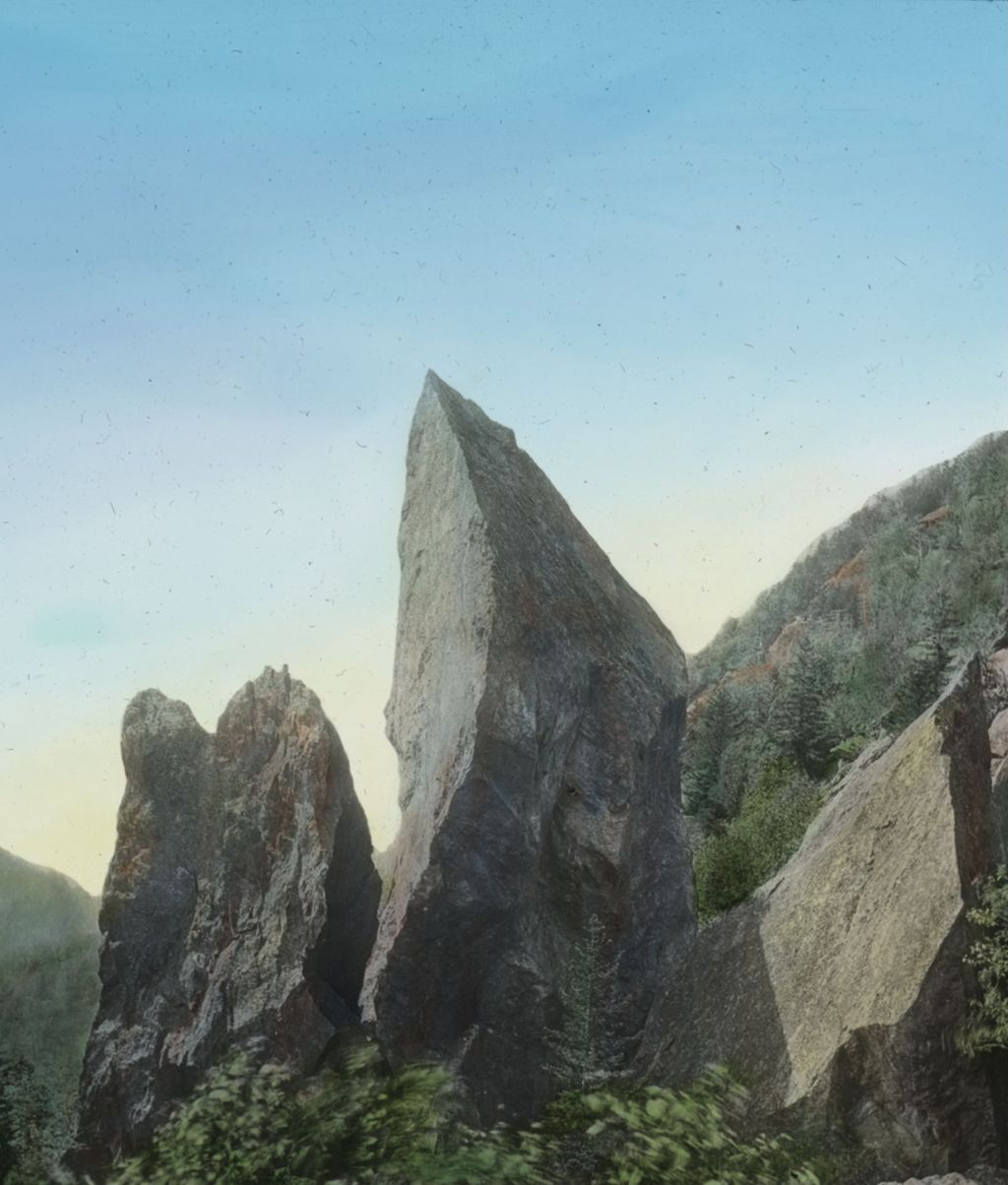 Miniature of Hound's Tooth on Mount Horrid