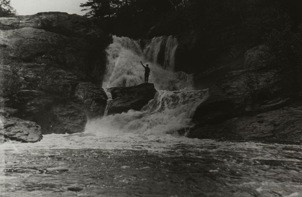 Miniature of Waterfall and pool