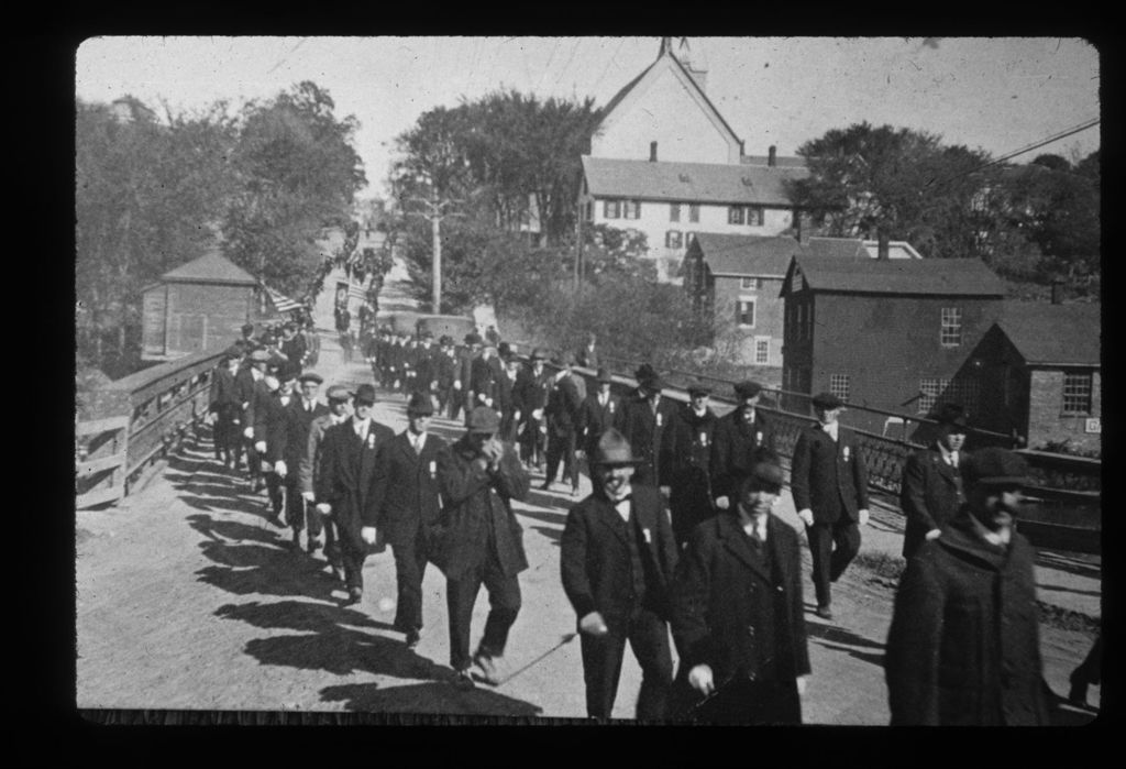 Miniature of Parade at bridge Vergennes