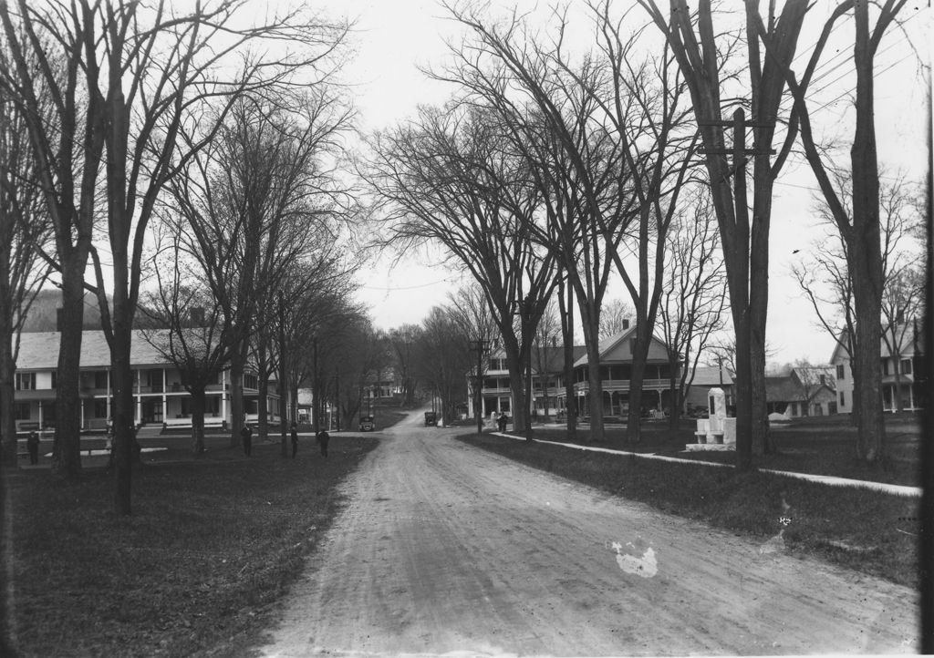 Miniature of The Newfane Commons with Newfane Inn